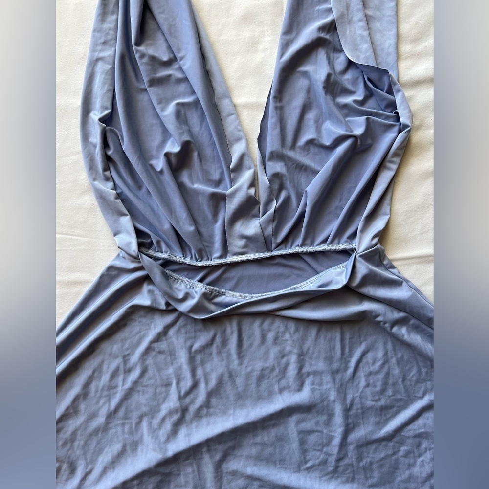 EUC Beautiful Periwinkle Infinity Dress, 100 different styles in ONE dress!!! - Picture 12 of 16